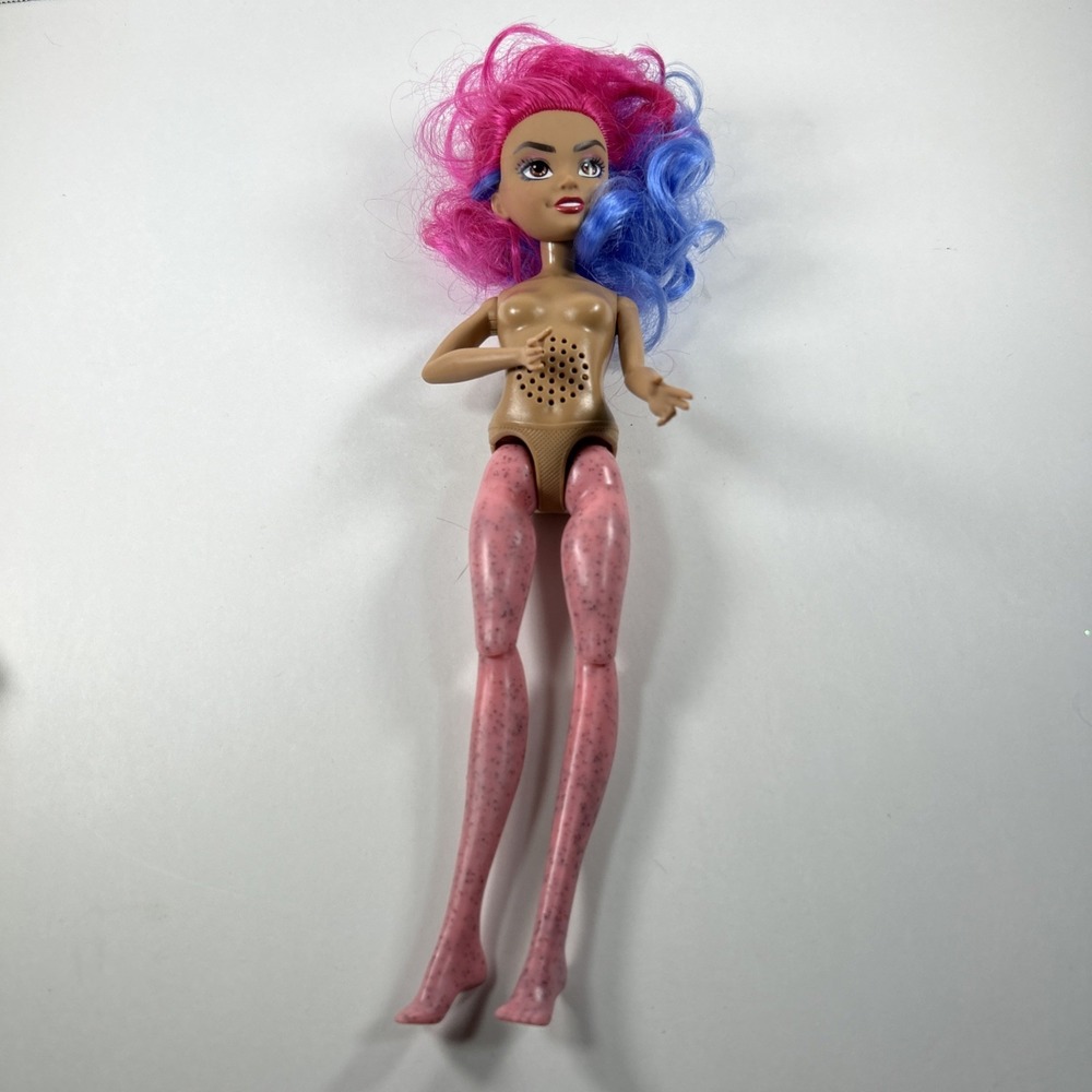 Disney Descendants 3 Audrey Queen of Mean Doll w Outfit Jointed EUC